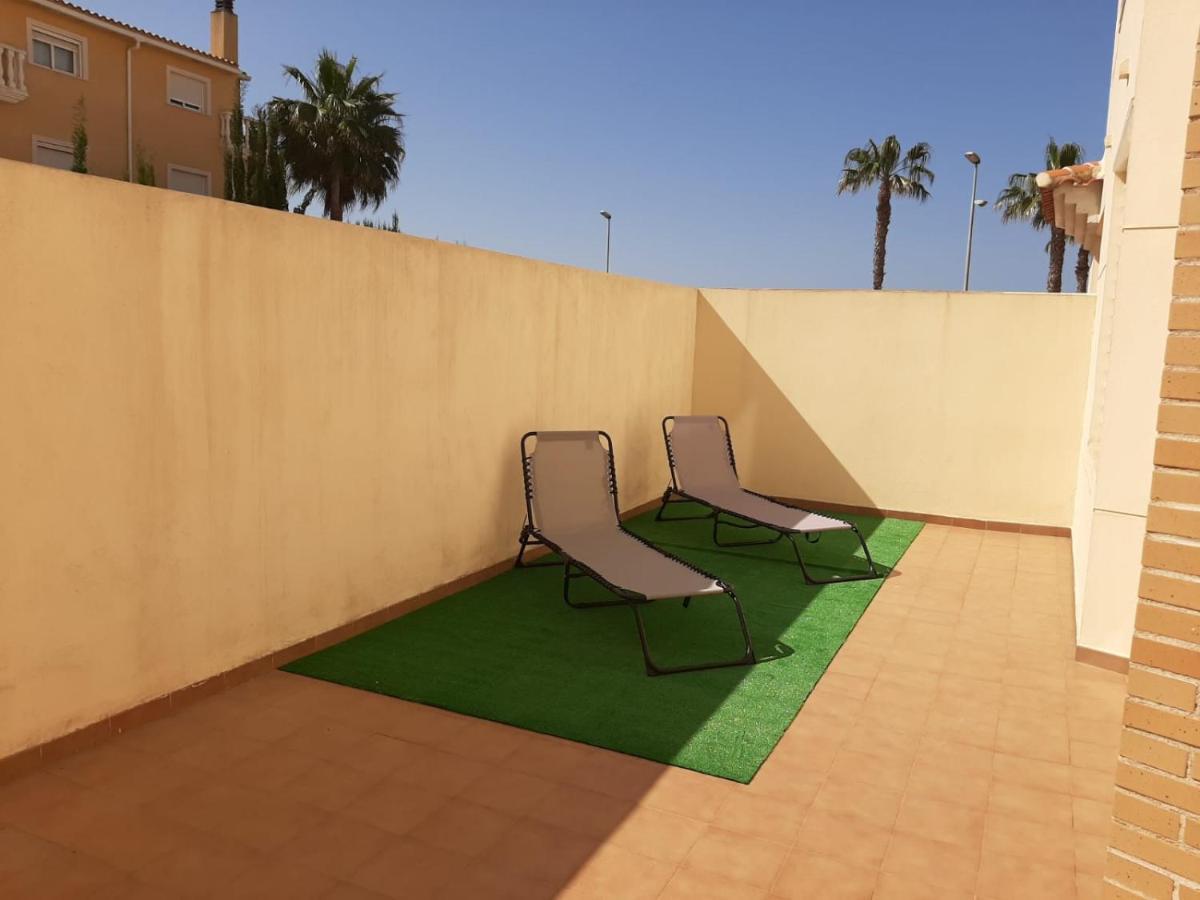 Two Bed Two Bathrooms Ground Floor With Pool View Dénia